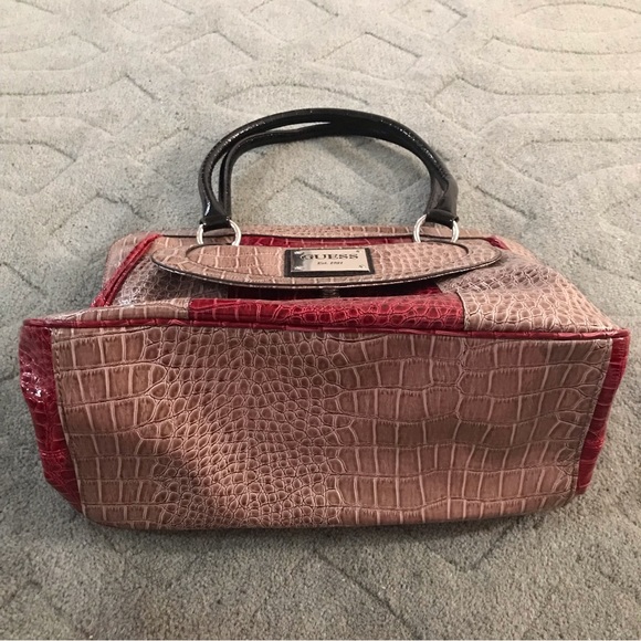 GUESS CALVINA Logo Croco Patent Leather Handbag Purse Satchel Taupe/Multi - Picture 15 of 16